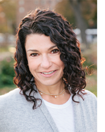 Lisa Kamenir